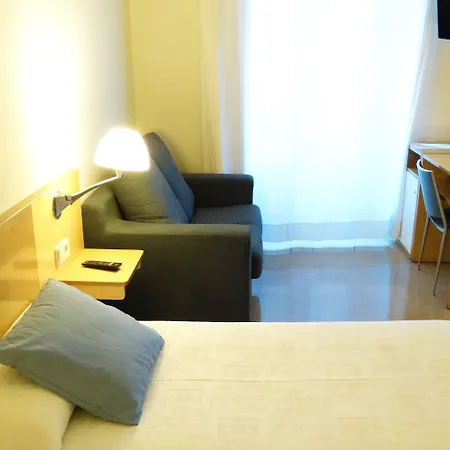 Rambla 3* Figueras