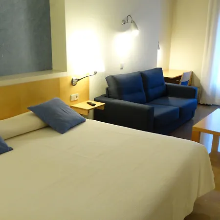 Hotell Rambla 3*