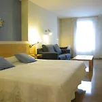 Rambla Hotel 3*