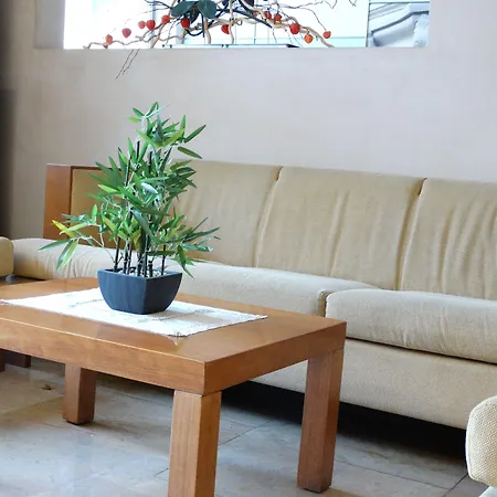Hotel Rambla Figueres (Girona)
