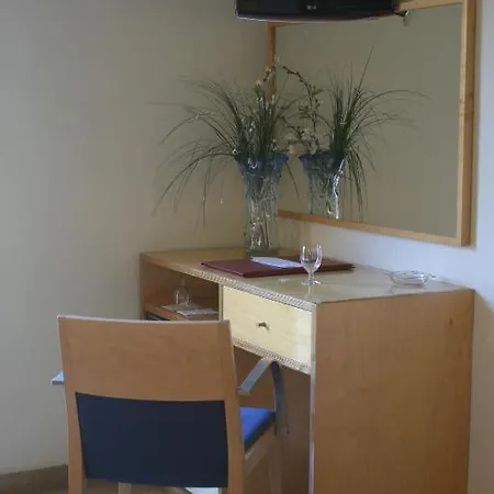 Ξενοδοχείο Rambla 3*