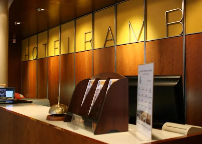 Hotel Rambla Figueres (Girona)