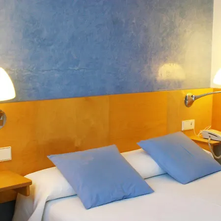 Otel Rambla Figueres (Girona)